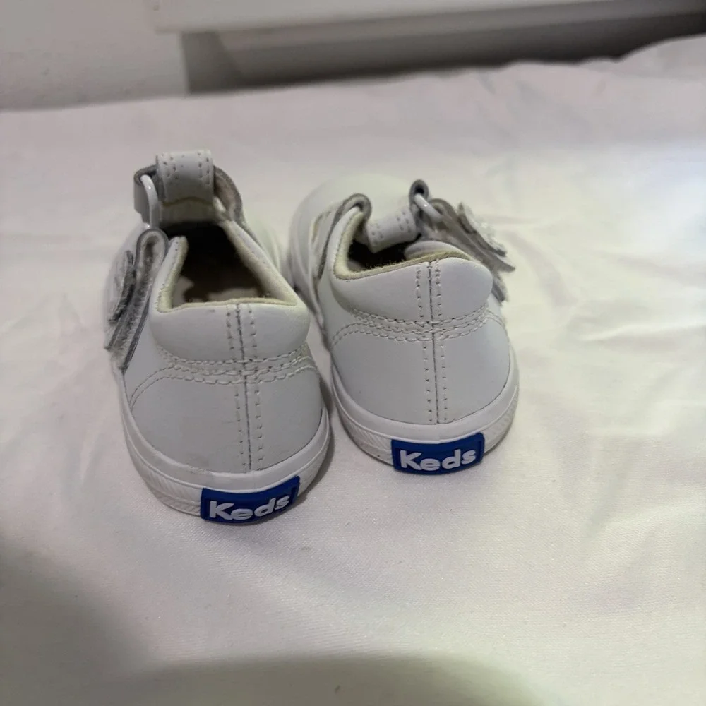 Keds Toddler Girls Size 6 Leather Mary Jane White Shoes Daphne T Strap Classic